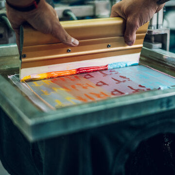خدمة السيلك سكرين | Silk Screen Printing
